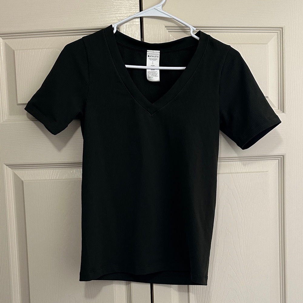 Athleta Dark Green V-Neck Short Sleeve Tee